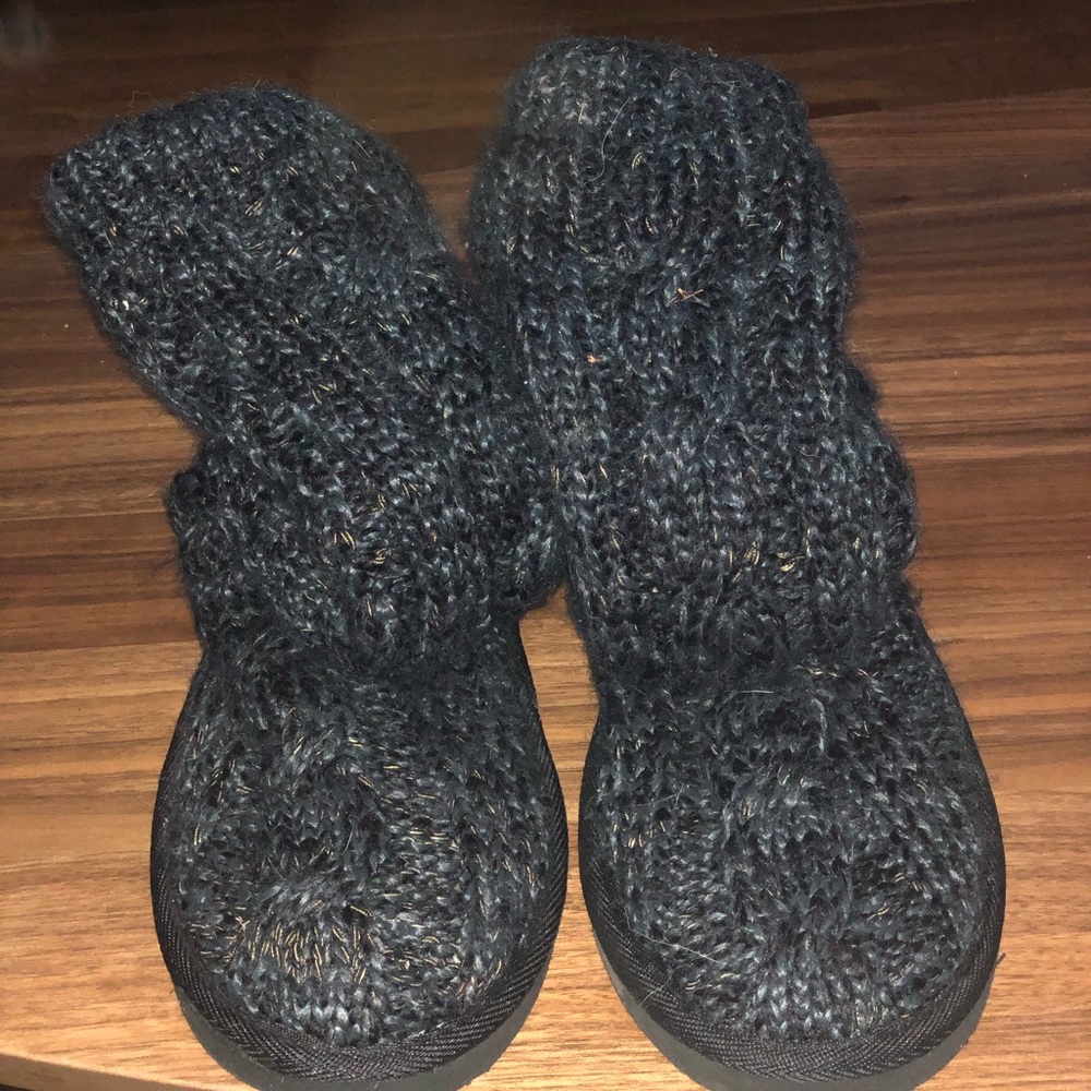 Muk Luks Tall Slipper Shoes